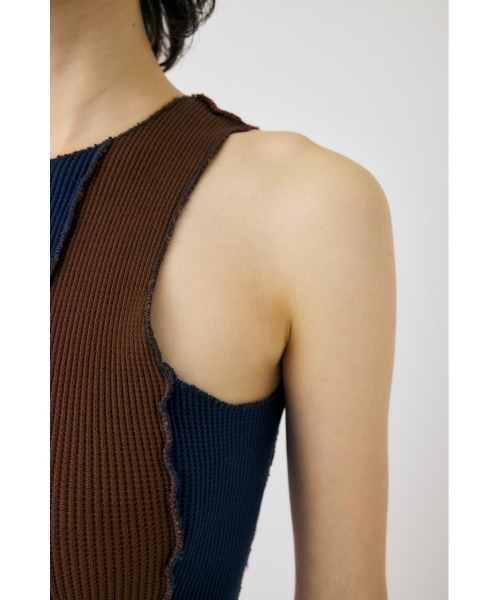 MOUSSY(マウジー)の「OVERLOCK タンクトップ(タンクトップ・レディース・マルチ/ライトブラック/オフホワイト・FREE)」の20枚目の写真