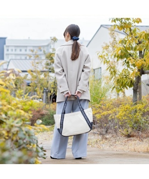 PARKS TOKYO SELECT(パークストウキョウセレクト)の「【corale】(KST)セルビッチデニム×帆布 トートバッグ(トートバッグ・レディース・インディゴブルー・ONE SIZE)」の14枚目の写真