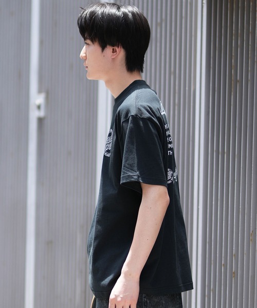 SANTA CRUZ(サンタクルーズ)の「【ムラサキスポーツ限定】SANTACRUZ/サンタクルーズ 半袖Tシャツ バックプリント 502242406(Tシャツ/カットソー・メンズ・ホワイト/スミクロ・M/L/XL)」の11枚目の写真