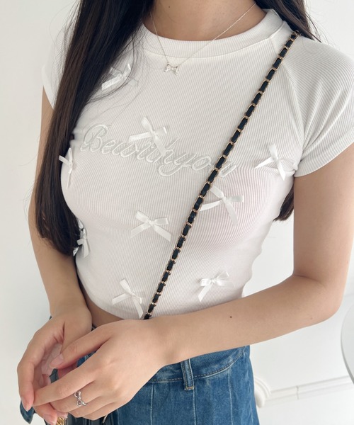 Loueme(ルエム)の「メニーリボンロゴ刺繍リブトップス(Tシャツ/カットソー・レディース・ブラック/ホワイト・FREE)」の9枚目の写真