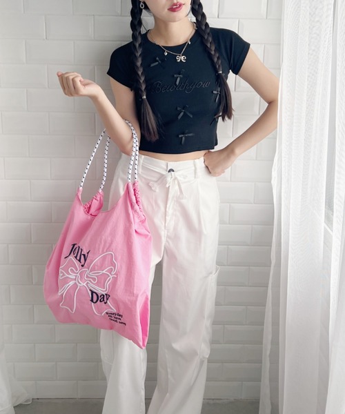 Loueme(ルエム)の「メニーリボンロゴ刺繍リブトップス(Tシャツ/カットソー・レディース・ブラック/ホワイト・FREE)」の15枚目の写真