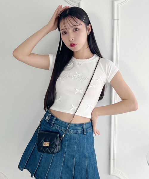 Loueme(ルエム)の「メニーリボンロゴ刺繍リブトップス(Tシャツ/カットソー・レディース・ブラック/ホワイト・FREE)」の5枚目の写真