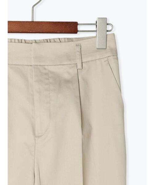 Te chichi(テチチ)の「コットンサテンテーパードパンツ(その他パンツ・レディース・オフホワイト/ベージュ/ブラック・M/S)」の11枚目の写真