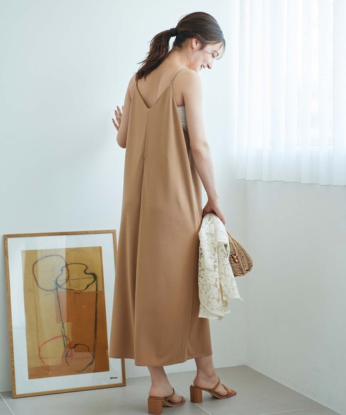 fifth(フィフス)の「ドライタッチキャミソールワンピース(ワンピース・レディース・ベージュ/ネイビー/サックスブルー・M)」の7枚目の写真