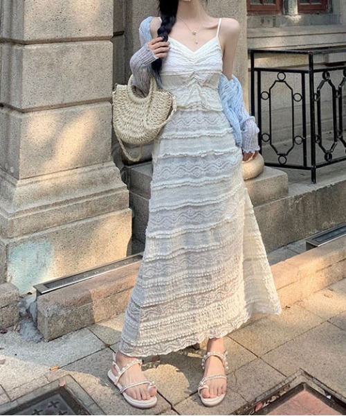 gossip！ロサンゼルス（ゴシップロサンゼルス）の「フェミニン　レース レイヤード ティアードキャミワンピース（ワンピース・レディース・オフホワイト・S/M/L）」の11枚目の写真