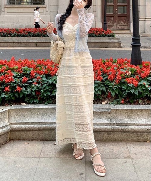 gossip！ロサンゼルス（ゴシップロサンゼルス）の「フェミニン　レース レイヤード ティアードキャミワンピース（ワンピース・レディース・オフホワイト・S/M/L）」の16枚目の写真