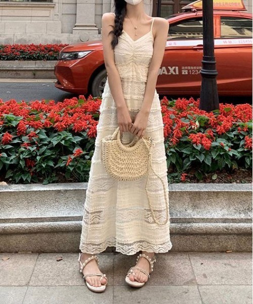 gossip！ロサンゼルス（ゴシップロサンゼルス）の「フェミニン　レース レイヤード ティアードキャミワンピース（ワンピース・レディース・オフホワイト・S/M/L）」の17枚目の写真