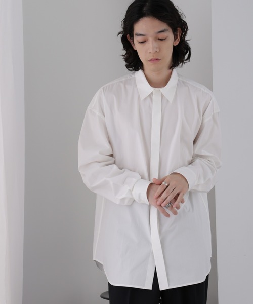 ワイズ　ブラウス　比翼仕立て　オフホワイト　ホワイト　M・L相当 ZOZO限定】タイプライター比翼仕立てレギュラーカラー長袖シャツ
