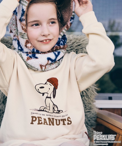 KRIFF MAYER（クリフメイヤー）の「裏起毛クルー(スヌーピー)（スウェット・キッズ・ネイビー/オレンジ/グレー/カラフル/ナチュラル・170/160/150/140/130/120）」の3枚目の写真