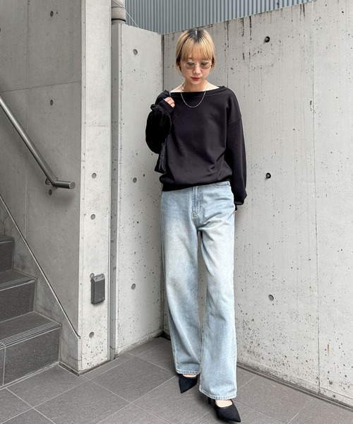 feepur（フェピュール）の「エンブロイダリーワンショルスウェット（スウェット・レディース・オートミール/ブラック/杢グレー・MEDIUM）」の15枚目の写真