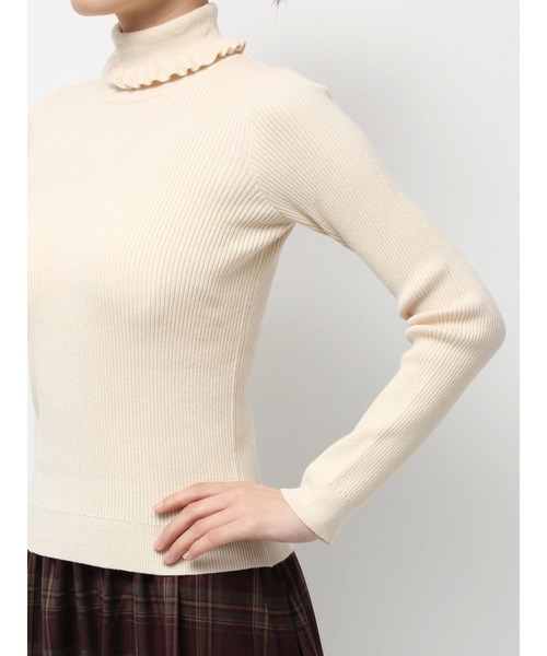 merry jenny（メリージェニー）の「frillリブタートルニット（ニット/セーター・レディース・グレー/ブルー/アイボリー・FREE）」の13枚目の写真