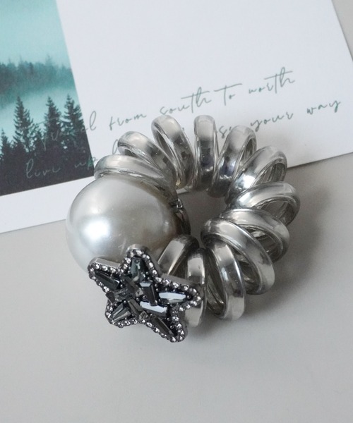 Port（ポート）の「【 Port / ポート 】ワンポイント パール ＆ スター スプリング ヘアゴム（ヘアゴム・レディース・ブラック/シルバー・FREE）」の2枚目の写真