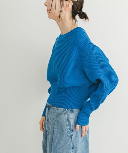ITEMS URBANRESEARCH(アイテムズ アーバンリサーチ)の「ドルマンリブニットプルオーバー(ニット/セーター・レディース・ブラック/オフホワイト/レッド/ブルー・FREE)」の4枚目の写真
