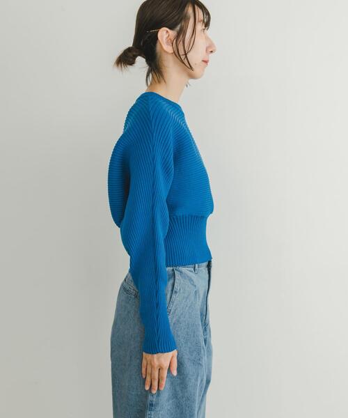 ITEMS URBANRESEARCH(アイテムズ アーバンリサーチ)の「ドルマンリブニットプルオーバー(ニット/セーター・レディース・ブラック/オフホワイト/レッド/ブルー・FREE)」の20枚目の写真