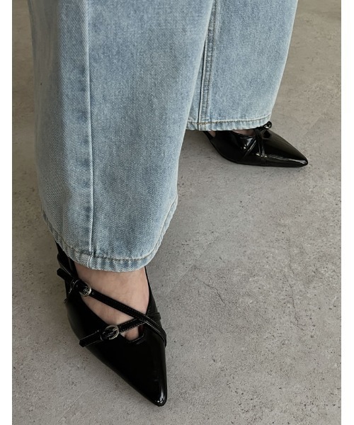 Re:EDIT（リエディ）の「[オケージョン セレモニー][大きいサイズ有]細ベルトポインテッドトゥミュール（パンプス・レディース・ホワイト/ブラック/レッド系その他・SMALL/MEDIUM/LARGE/X-LARGE）」の19枚目の写真