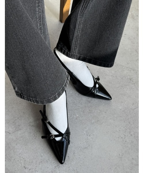 Re:EDIT（リエディ）の「[オケージョン セレモニー][大きいサイズ有]細ベルトポインテッドトゥミュール（パンプス・レディース・ホワイト/ブラック/レッド系その他・SMALL/MEDIUM/LARGE/X-LARGE）」の18枚目の写真