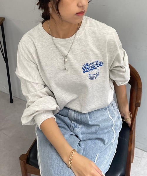 Remind me and forever（リマインドミーアンドフォーエバー）の「【WEB限定】バーガー発泡プリントロンＴ（Tシャツ/カットソー・レディース・オフホワイト/ライトベージュ/スミクロ/ネイビー/オートミール・FREE）」の19枚目の写真