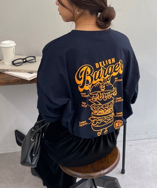 Remind me and forever（リマインドミーアンドフォーエバー）の「【WEB限定】バーガー発泡プリントロンＴ（Tシャツ/カットソー・レディース・オフホワイト/ライトベージュ/スミクロ/ネイビー/オートミール・FREE）」の18枚目の写真