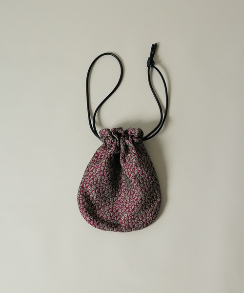 b apartment(ビーアパートメント)の「「(en)brace / エンブレイス」 メリリーバッグ merrily bag(ショルダーバッグ・レディース・イエロー/パープル/ブルー/ブラック系その他/その他/ブラック/その他1/その他2/ブルー系その他/レッド/マルチ・FREE)」の5枚目の写真