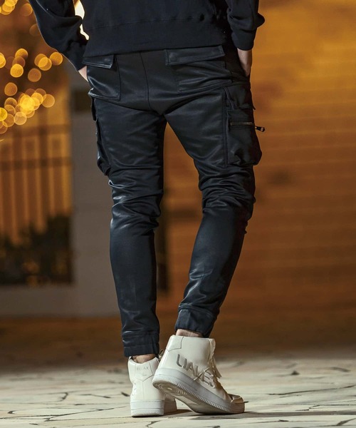 1piu1uguale3 RELAX(ウノピュウノウグァーレトレリラックス)の「1PIU1UGUALE3 RELAX/ウノピゥウノウグァーレトレ リラックス/スリムカーゴパンツ(カーゴパンツ・メンズ・ブラック・L/M/XL)」の5枚目の写真