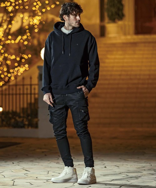 1piu1uguale3 RELAX(ウノピュウノウグァーレトレリラックス)の「1PIU1UGUALE3 RELAX/ウノピゥウノウグァーレトレ リラックス/スリムカーゴパンツ(カーゴパンツ・メンズ・ブラック・L/M/XL)」の6枚目の写真