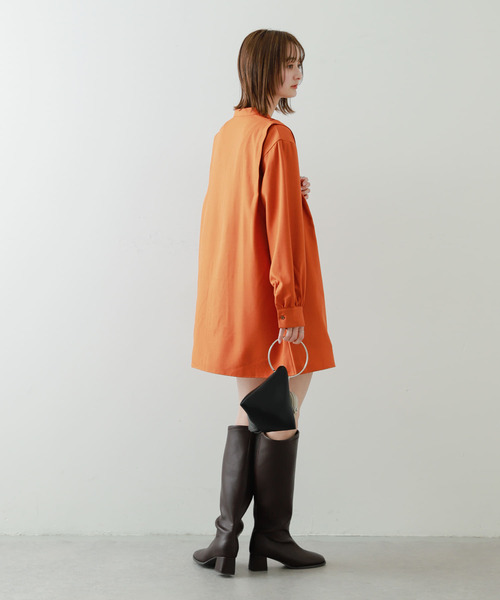 SENSE OF PLACE by URBAN RESEARCH（センスオブプレイスバイアーバンリサーチ）の「『Shortサイズあり』タックシャツワンピース（ワンピース・レディース・オレンジ/ベージュ/チャコールグレー・ONE/SHORT）」の18枚目の写真