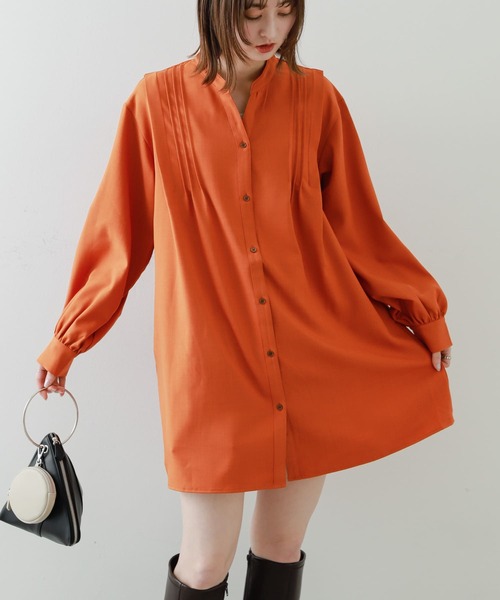 SENSE OF PLACE by URBAN RESEARCH（センスオブプレイスバイアーバンリサーチ）の「『Shortサイズあり』タックシャツワンピース（ワンピース・レディース・オレンジ/ベージュ/チャコールグレー・ONE/SHORT）」の4枚目の写真