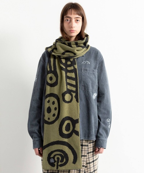 CARVINGS SCARF