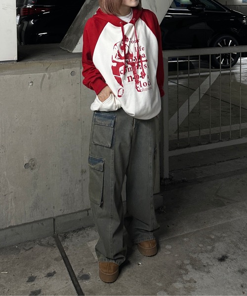 sedacle(セダクル)の「ラグラン配色ロゴパーカー(パーカー・メンズ・ブラウン/レッド/ブラック・SMALL/LARGE/MEDIUM)」の20枚目の写真