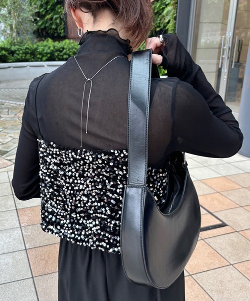 ISOOK（アイスー）の「【ISOOK / アイスー】スネークチェーンスライドネックレス  / メタルモチーフ レディース シルバー  ZOZOTOWN限定（ネックレス・レディース・シルバー・FREE）」の9枚目の写真