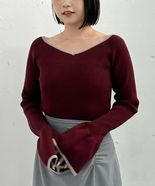 archives（アルシーヴ）の「配色ハートネックリブニット（ニット/セーター・レディース・ブルー/アイボリー/ブラック/ワイン・MEDIUM）」の4枚目の写真