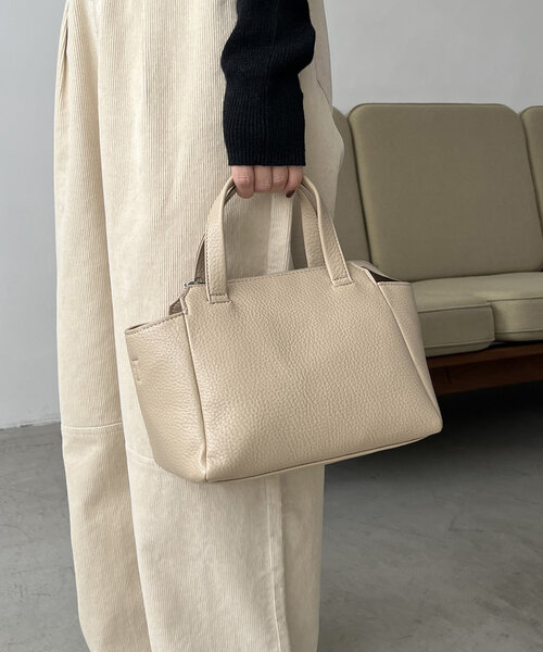 CAPRICIEUX LE'MAGE（カプリシューレマージュ）の「ポーチSETミニボストンバッグ（ショルダーバッグ・レディース・ブラック/ライトベージュ/キャメル・FREE）」の10枚目の写真