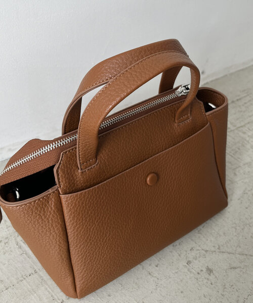 CAPRICIEUX LE'MAGE（カプリシューレマージュ）の「ポーチSETミニボストンバッグ（ショルダーバッグ・レディース・ブラック/ライトベージュ/キャメル・FREE）」の20枚目の写真