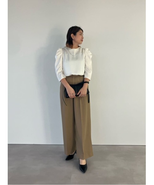 UR'S(ユアーズ)の「サテンタックスリーブプルオーバー(Tシャツ/カットソー・レディース・ベージュ/オフホワイト/ピンク・L/M/S)」の5枚目の写真