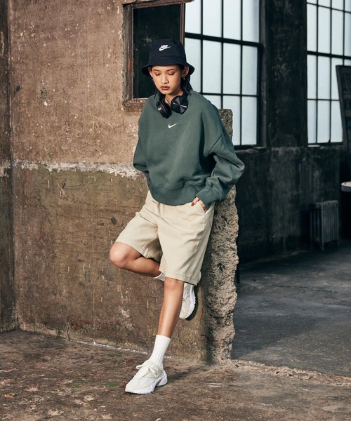 NIKE ナイキ スポーツウェアフェニックスフリース　 S　グリーン　新品タグ付 NIKE（ナイキ）の「ナイキ スポーツウェア フェニックス