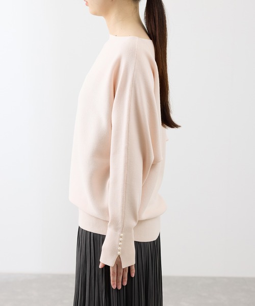 ROPE' PICNIC(ロペピクニック)の「【洗濯機OK・アンチピリング】マシュマロ袖パールドルマンニット(ニット/セーター・レディース・ブラック/ライトグレー/ベージュ系その他4/ブルー系その他6/ピンク系その他2・40/38)」の19枚目の写真