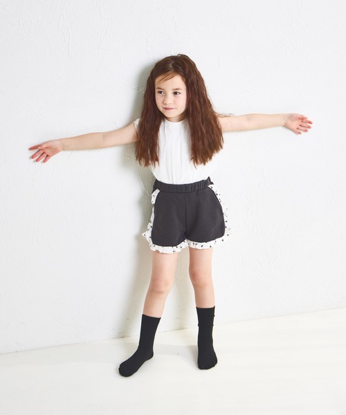 pairmanon(ペアマノン)の「【軽やかスウェット】選べる6カラー フリルショートパンツ(スウェットパンツ・キッズ・ブラック系その他/ピンク/ブラック/ベージュ/パープル/グリーン系その他・120/130/150/140/90/110/100)」の7枚目の写真