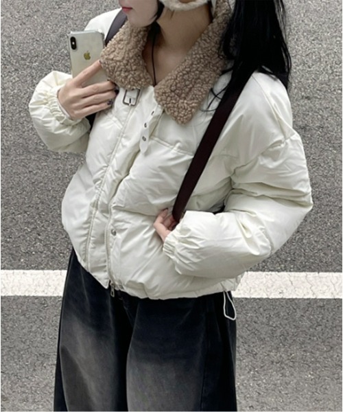 by muni:r（バイ ムニール）の「フリースバックルダウンジャケット/2024 AW COLLECTION（ダウンジャケット/コート・レディース・アイボリー/ブラック/ブラウン・FREE）」の8枚目の写真