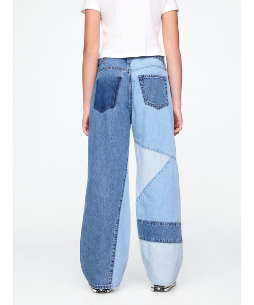 GAP(ギャップ)の「ローライズ ストライド パッチワークデニム (キッズ)(デニムパンツ・キッズ・ブルー・150cm/120cm/140cm/130cm/155cm/160cm)」の2枚目の写真