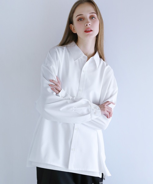 LILL(リル)の「【シワ防止】ルーズシルエット サイドスリットドレープレギュラーシャツ(シャツ/ブラウス・メンズ・ブラック/ホワイト・XL/L/M/S)」の16枚目の写真