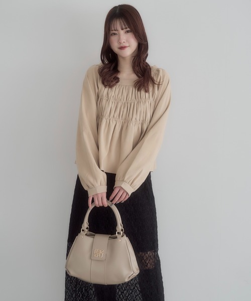 mellowneon(メロウネオン)の「スクエアギャザーブラウス(Tシャツ/カットソー・レディース・ブラック/グレー/ベージュ・FREE)」の5枚目の写真