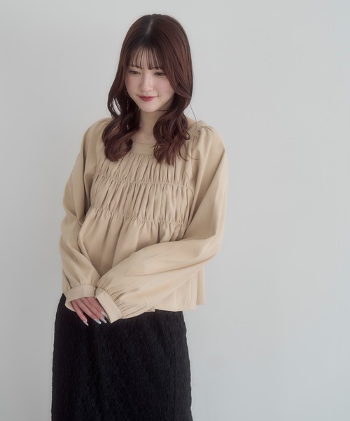 mellowneon(メロウネオン)の「スクエアギャザーブラウス(Tシャツ/カットソー・レディース・ブラック/グレー/ベージュ・FREE)」の9枚目の写真