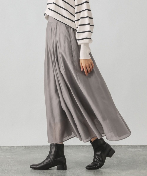 GLOBAL WORK(グローバルワーク)の「シアータックフレアスカート/253432(スカート・レディース・ライトグレー/オフホワイト/ブラック・REGULAR/SHORT)」の9枚目の写真