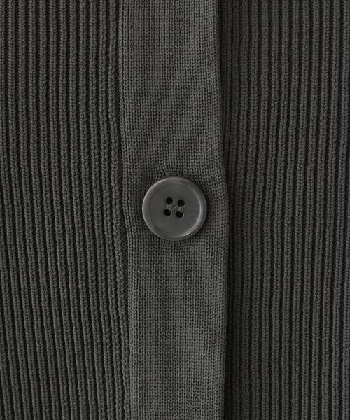 Cutie Blonde(キューティーブロンド)の「着こなしいろいろ 襟付きスポンディッシュニットカーディガン(カーディガン/ボレロ・レディース・ホワイト系5/ダークグレー/レッド系1・00)」の7枚目の写真