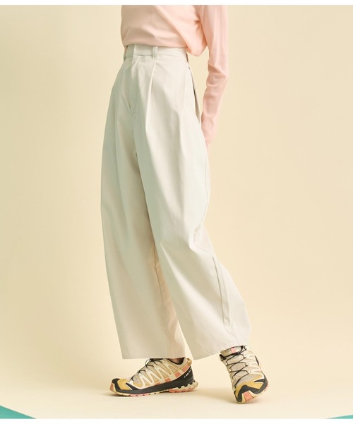 Settimissimo（セッティミッシモ）の「サイドタック コクーン ツイル パンツ（その他パンツ・レディース・ブラック/アイボリー・FREE）」の9枚目の写真