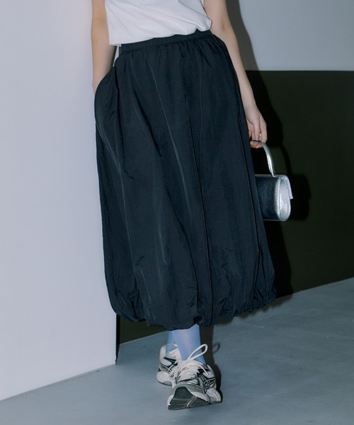 LIENCOEUR（リアンクール）の「ミディバルーンスカート（スカート・レディース・ホワイト/ブラック・FREE）」の11枚目の写真