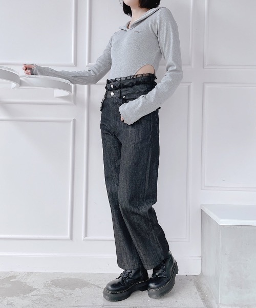 lilLilly（リルリリー）の「ダブルベルトレースデニムパンツ（デニムパンツ・レディース・グレー/ブルー・SMALL/MEDIUM）」の12枚目の写真