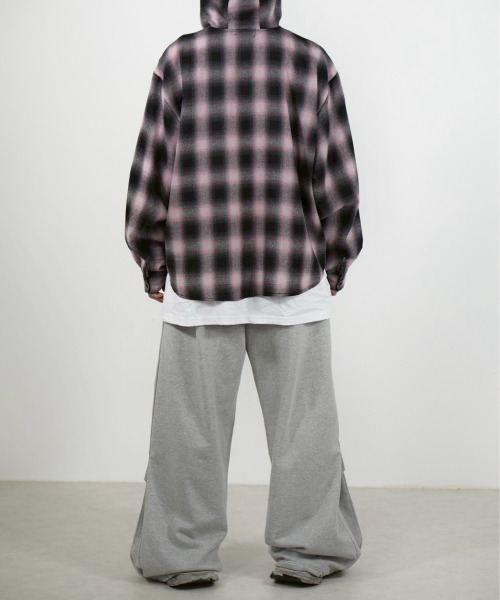 Chikashitsu +(チカシツプラス)の「【Chikashitsu +】tartan check hooded shirt / 【チカシツプラス】タータンチェックフード付き長袖シャツ(シャツ/ブラウス・メンズ・ブラック×ブルー/ブラック×ピンク/ブラック×グレー・ONE SIZE)」の22枚目の写真