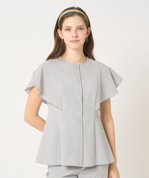 ANAYI（アナイ）の「【セットアップ対応商品】サッカーストレッチペタルスリーブ ブラウス（シャツ/ブラウス・レディース・ネイビー/ベージュ系その他/コーラル/トップグレー・38/36）」の2枚目の写真