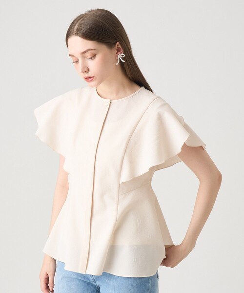 ANAYI(アナイ)の「サッカーストレッチペタルスリーブ ブラウス〈セットアップ対応商品〉(シャツ/ブラウス・レディース・ネイビー/ベージュ系その他/コーラル/トップグレー・38/36)」の3枚目の写真